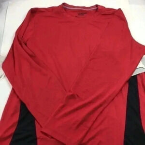 Reebok  men long sleeves Tees M